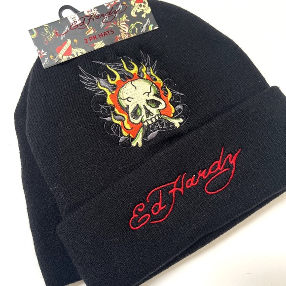Ed Hardy Skull & Dragon Beanie Set 2-Pack Knit Black Embroidered Logo Hat NWT - Picture 2 of 5